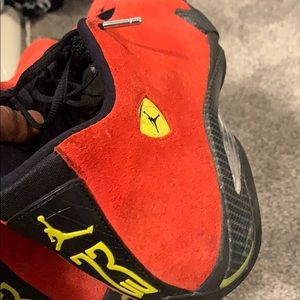 Ferrari 14s